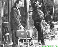 Harry Oster recording P E R C Y   R A N D O L P H (most likely January/February 1958 in New Orleans); source: Les Génies du Blues, Volume 2.- Paris (Editions Atlas) 1993, p. 67 ('D.I.T.E. / I.P.S.' [French photo agency]; photographer's name not given); click to enlarge!