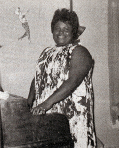 Katie Webster; source: Mike Leadbitter: Crowley, Louisiana Blues.- A 'Blues Unlimited' Publication, Bexhill-On-Sea, 1968, p. 26, 'The story of J.D. Miller and his Blues artists with a guide to their music'; photographer: Mike Leadbitter