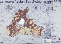 Karte 8 'Natuerliches ackerbauliches Ertragspotential, Oberflaechennahe Rohstoffe' M 1 : 25.000